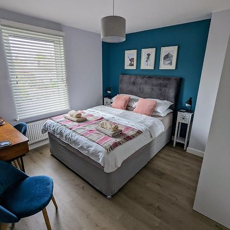 Cosy Guest Room In A Family Home With Free Parking Edinburgh Dış mekan fotoğraf